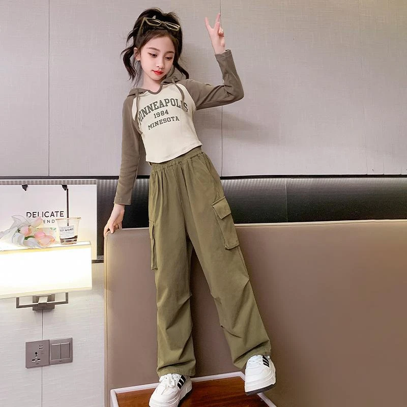女童时髦洋气套装2023新款儿童春秋上衣大童秋装工装裤两件套单件