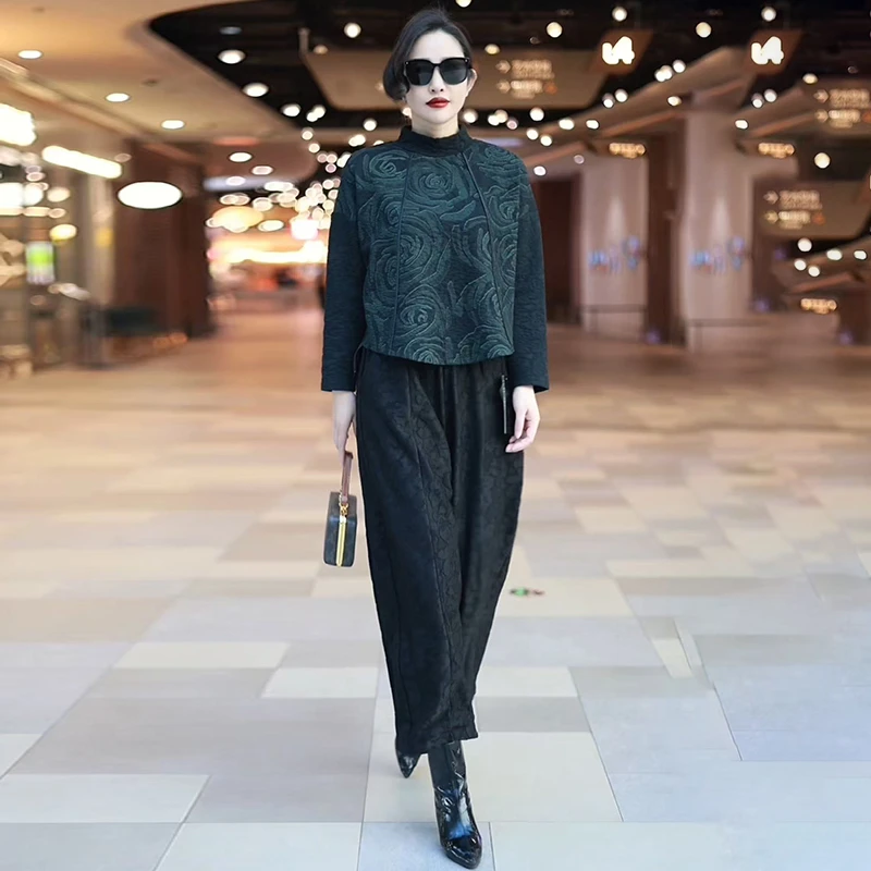 2025新款时髦女装两件套宽松遮肚休闲萝卜裤套装高领上衣+哈伦裤