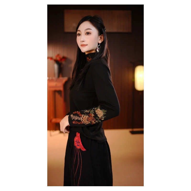 [金兰]公子柒高领气质优雅新中式刺绣打底衫