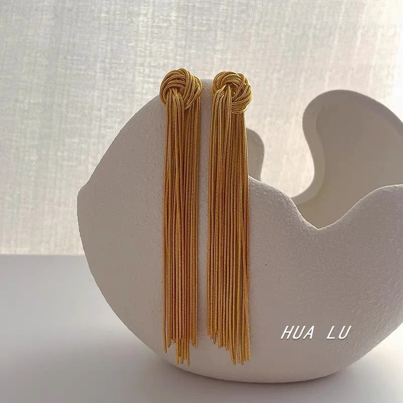 气质轻奢时尚百搭复古法式简约长款耳环-5113