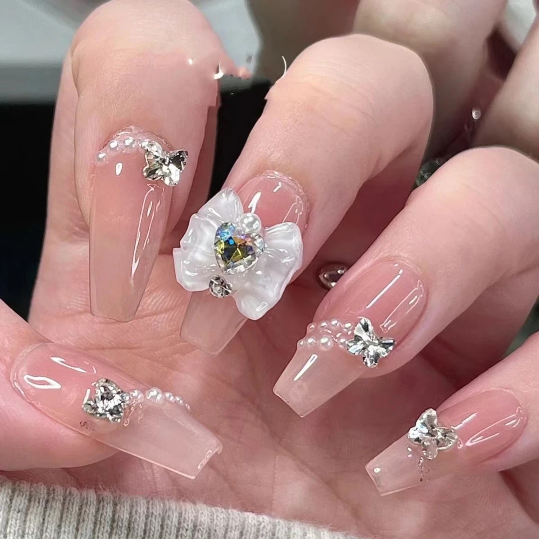【偏爱】纯手工穿戴甲 轻奢风
