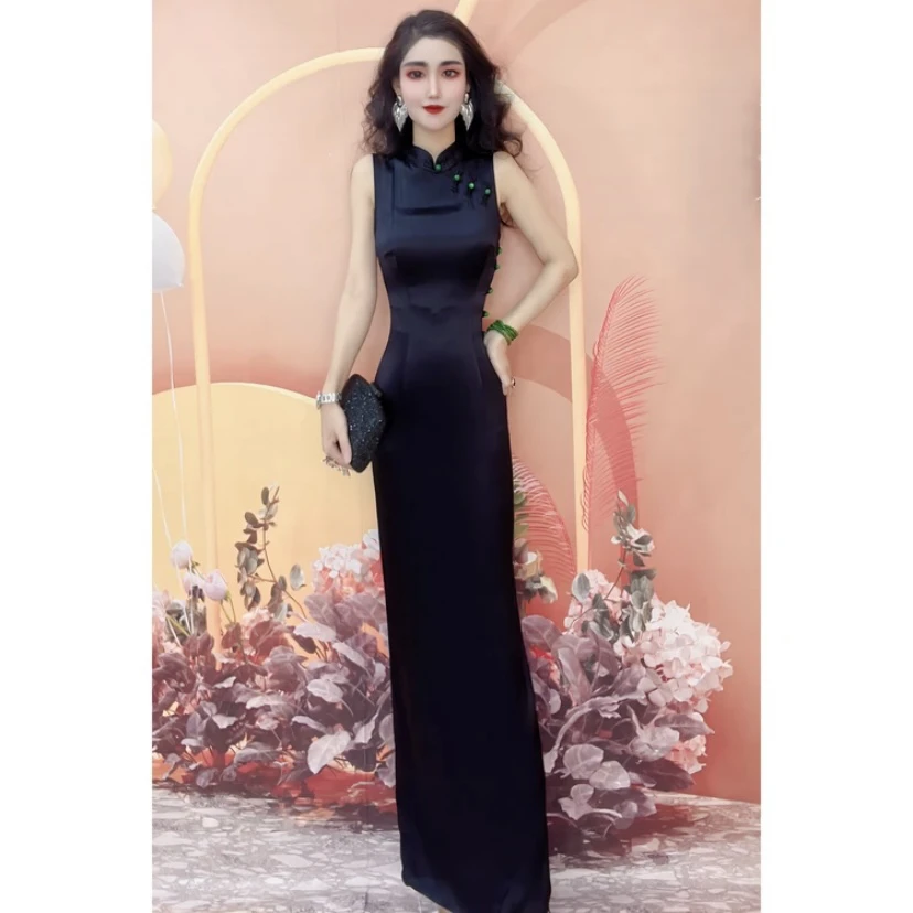 2024春夏季时尚设计师新款气质优雅显瘦纯色女神连衣裙84090