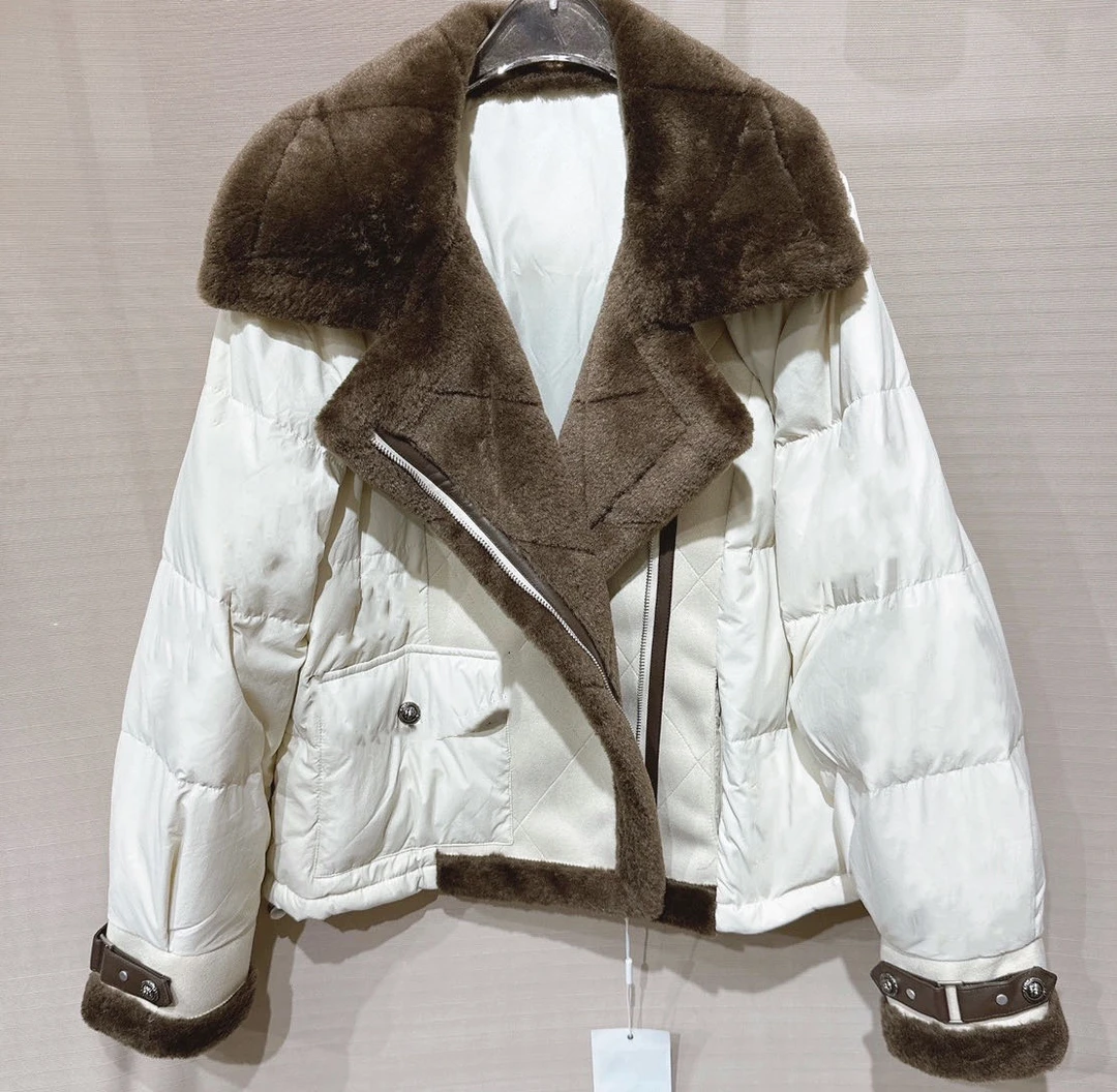 A813拼接羽绒外套