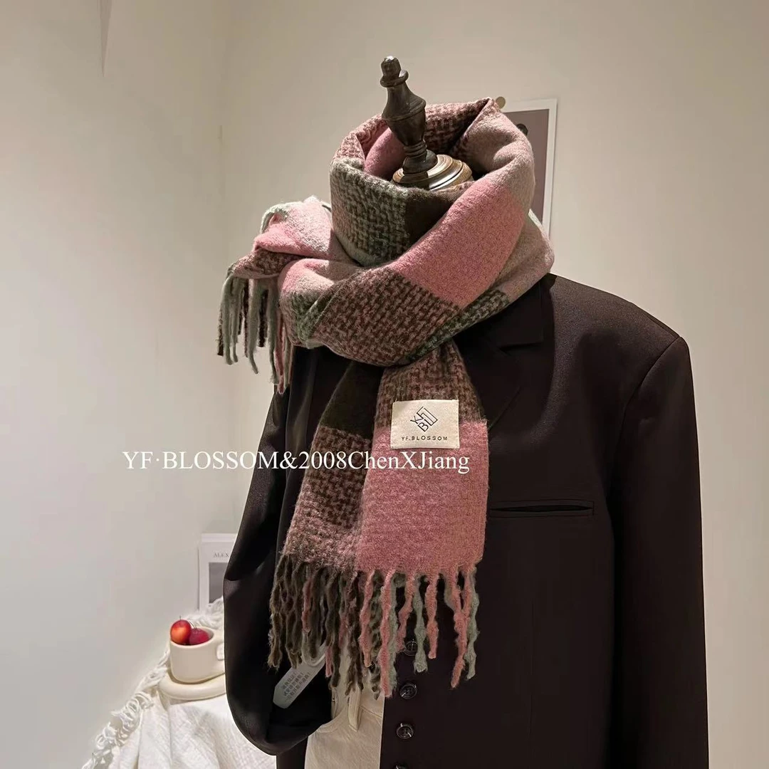 范范家  韩版百搭高级感格子围巾ABC格（185CM*63CM）