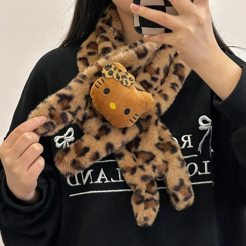 可爱毛绒秋冬季凯蒂猫豹纹手套新款学生女保暖百搭围巾护颈围脖