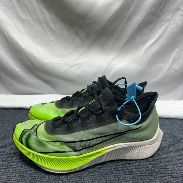 【球鞋】Nike Zoom Fly3 黑绿/41码/鞋标缺失