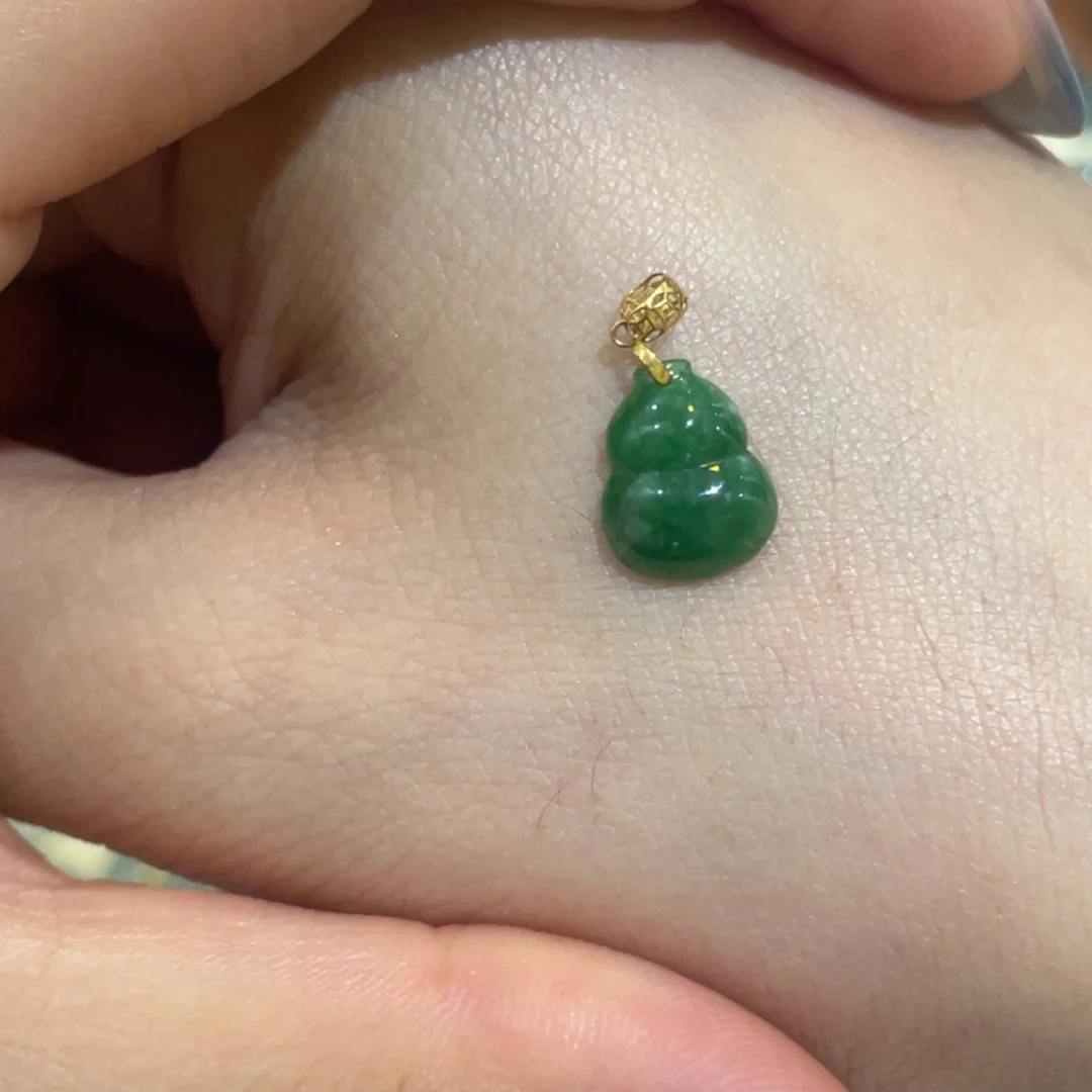 翡翠颈饰18K金镶嵌福利品无鉴赏