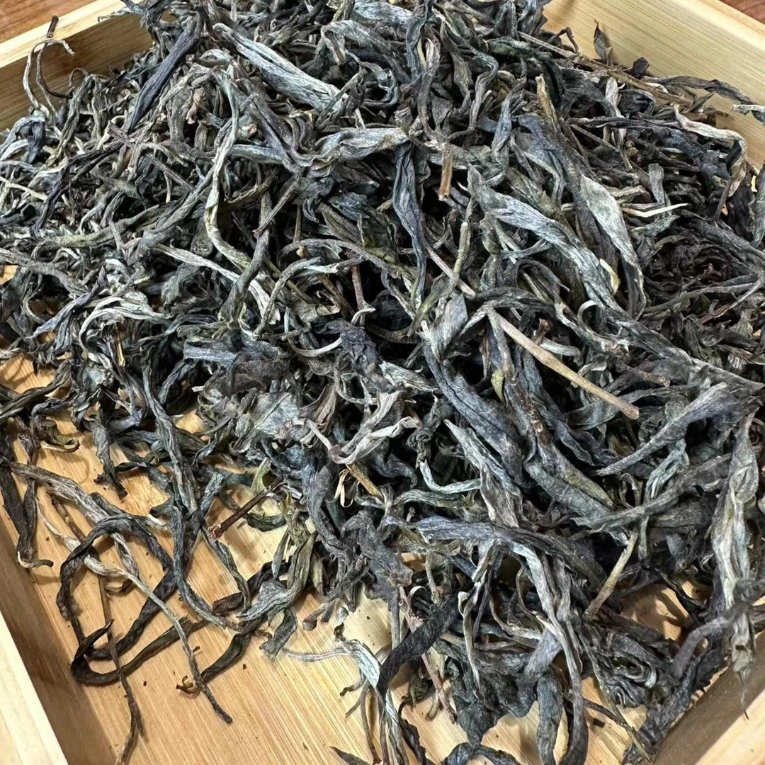 佳佳 2024年 苦竹山 散茶 古树茶 生茶