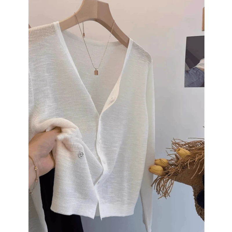 白色冰丝防晒开衫薄款针织外套女披肩夏季配裙子吊带外搭罩衫上衣