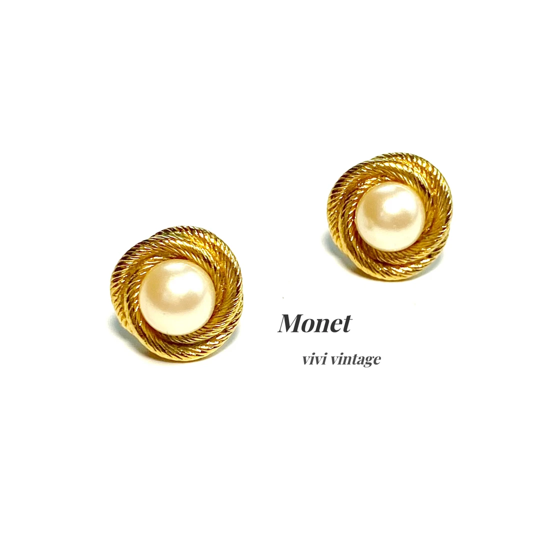 铜合金耳饰 莫奈Monet 金色小香同款白珠气质百搭耳钉90933