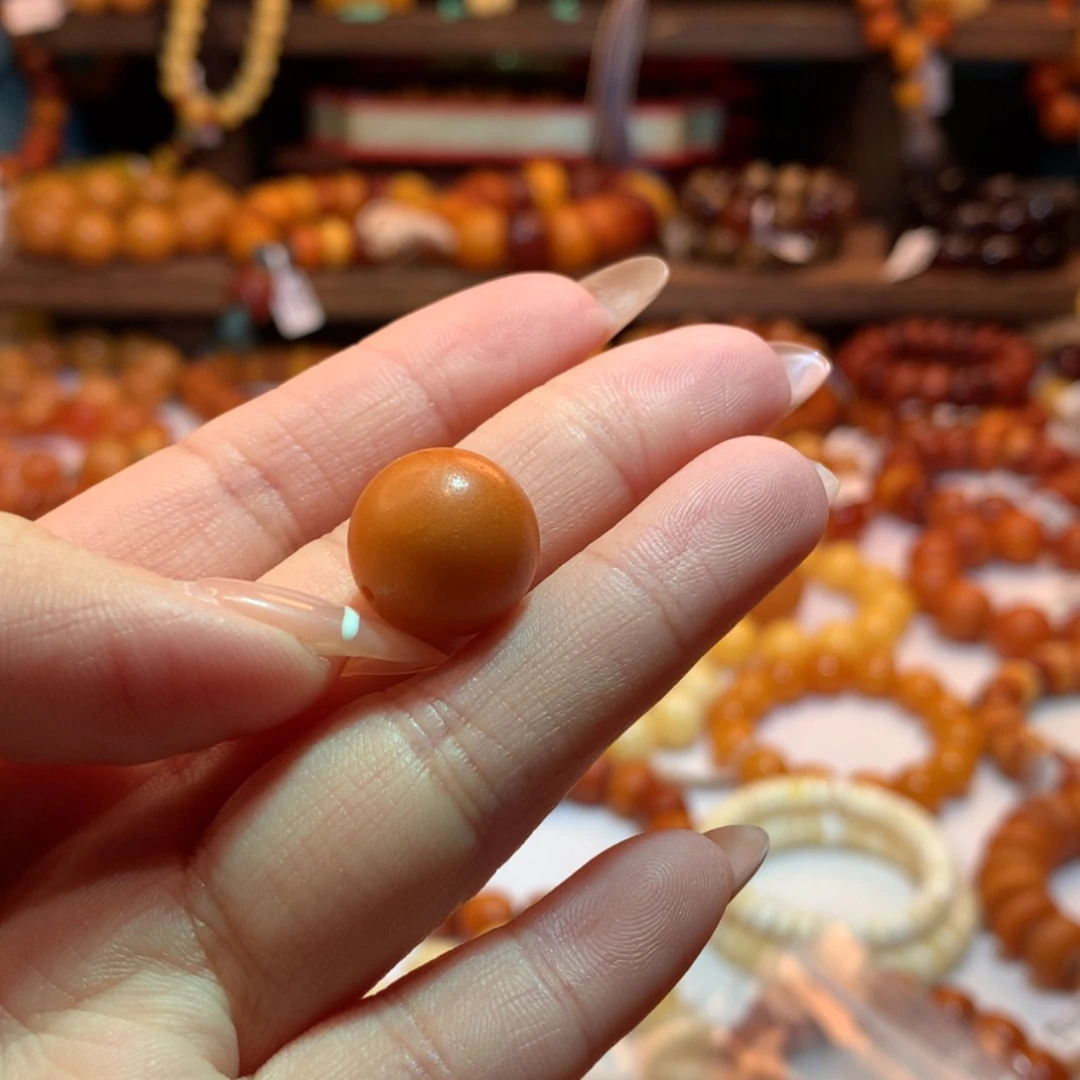 【闪购商品】蜜蜡吊坠(不含链)未镶嵌乘****?