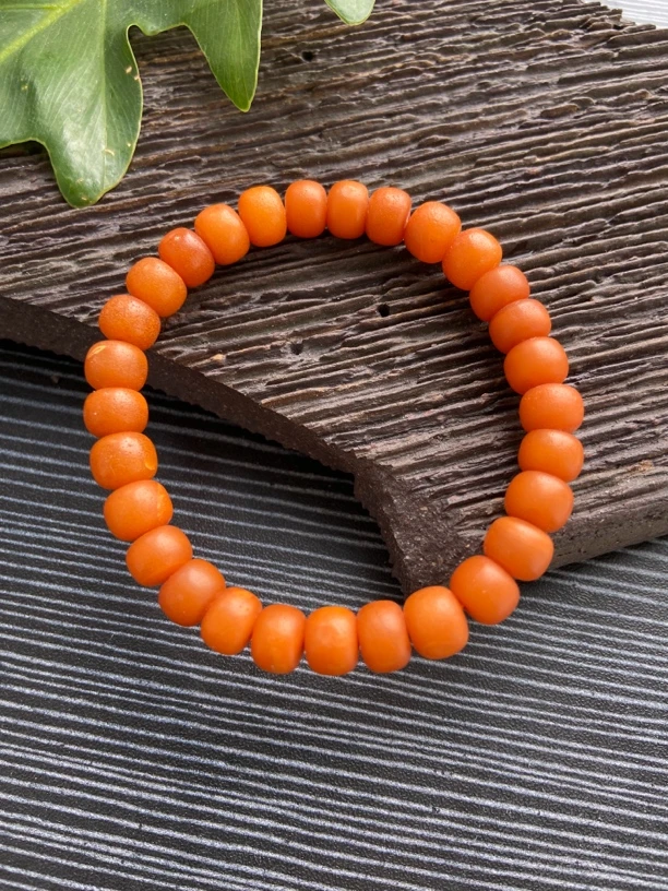 天然欧洲回流老蜜蜡橘皮老型珠手串