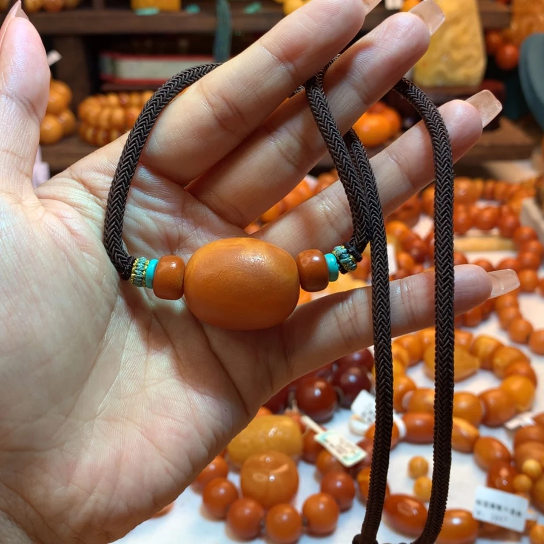 【闪购商品】蜜蜡吊坠(赠链)未镶嵌可****～蜜蜡吊坠