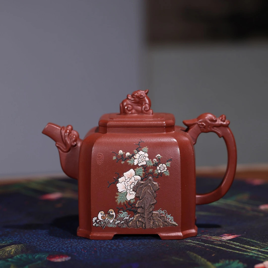 宜兴紫砂 原矿底槽清全手工制作四方龙尊壶 双面泥绘多处龙行装饰