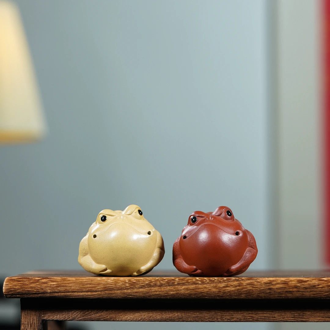 宜兴紫砂 双色金蟾茶宠茶道摆件 朱泥段泥双色 装饰茶桌上手把玩