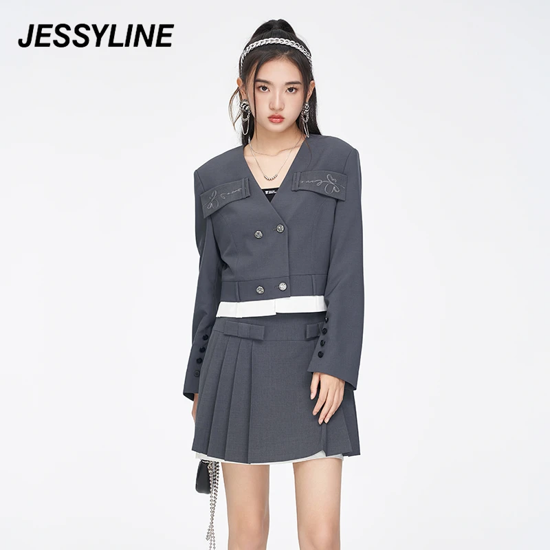 jessyline2023秋新款 杰茜莱灰色短款v领外套女时尚 312207095