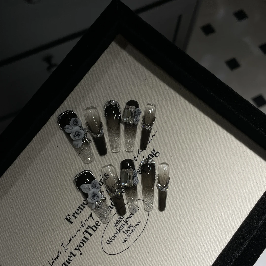《暗夜》晚晚纯手工穿戴甲
