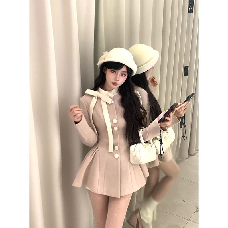 芭比姨【香氛世家】秋冬千金贵气甜美小香风时尚毛呢外套短裤套装