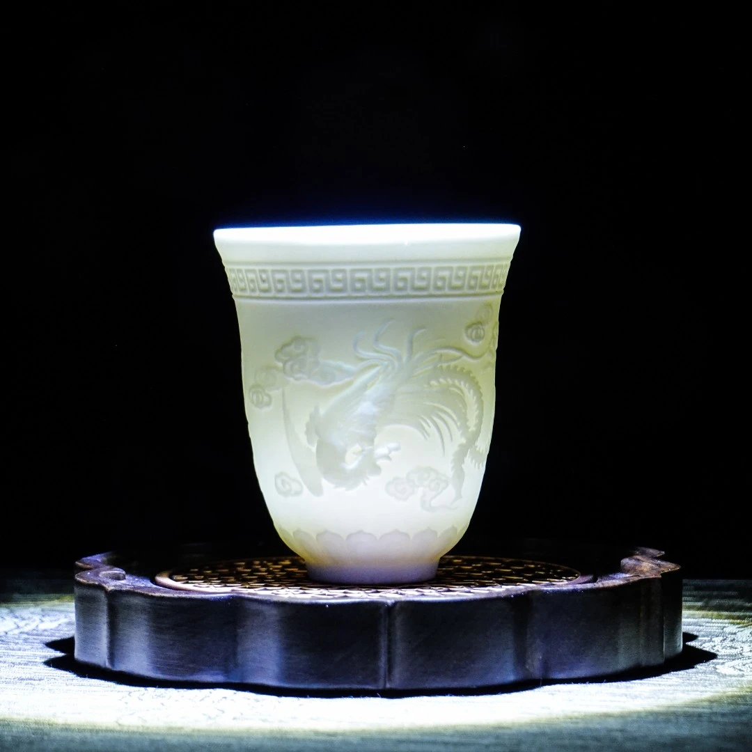 德化羊脂玉瓷素烧龙凤呈祥主人杯家用品茗杯单个陶瓷功夫茶杯0840