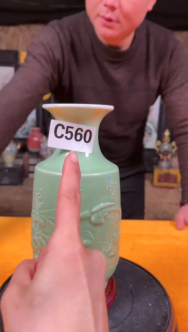 【闪购商品】陶瓷摆件瓷C560