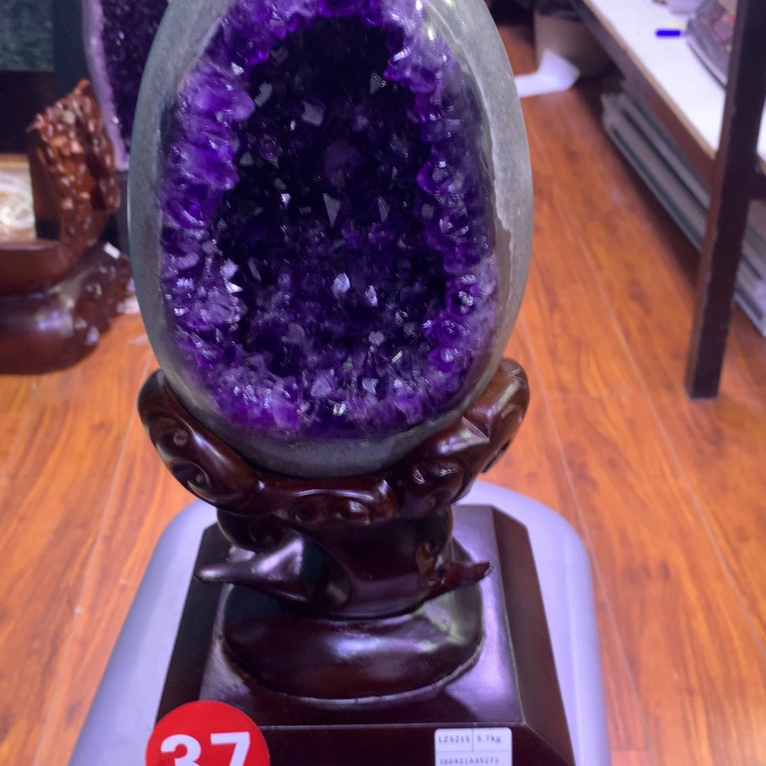 紫晶大型摆件(非配饰)未镶嵌持**恒晶