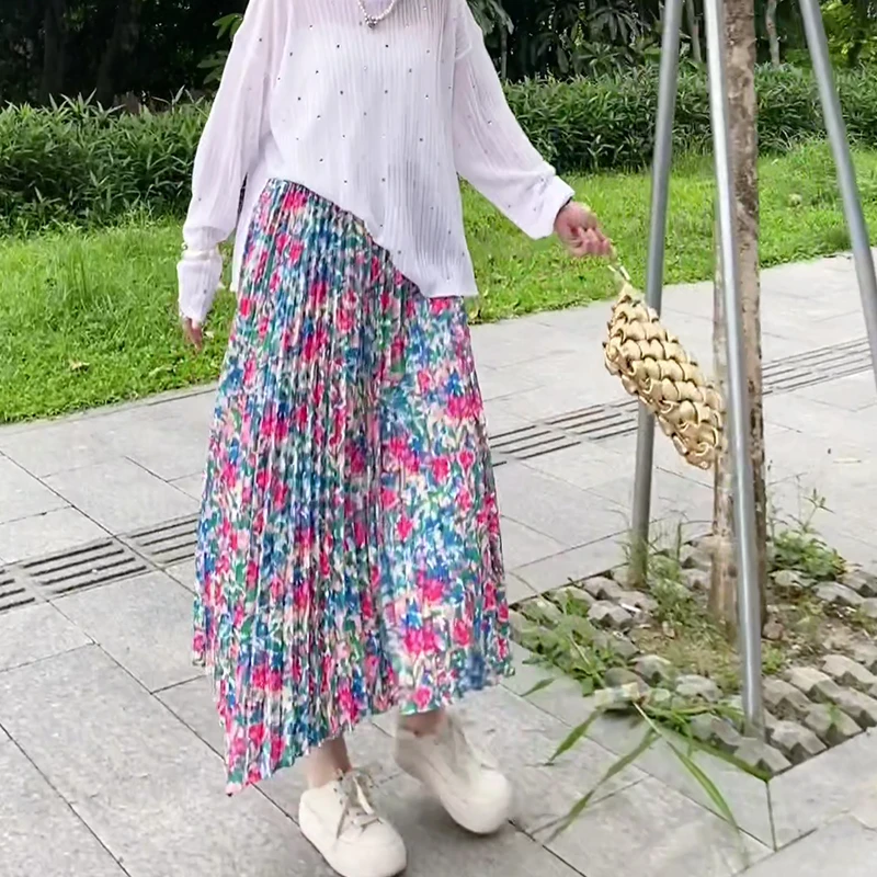 不规则花朵碎花百褶半身裙