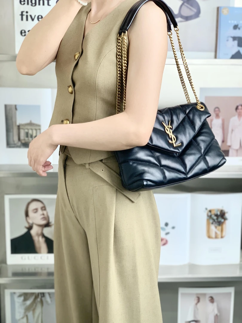 全新未使用 YSL/圣罗兰 Ysl 新款云朵黑金中号 单肩斜挎包/优品