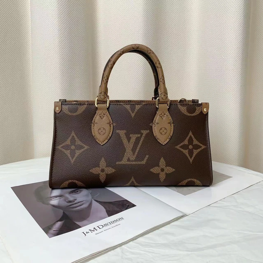 全新未使用 LouisVuitton/路易威登 onthego新版横款包/甄选