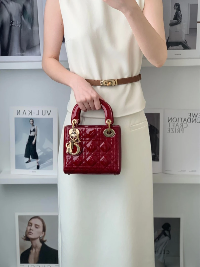 99新 DIOR/迪奥 戴妃三格戴妃红金漆皮/优品