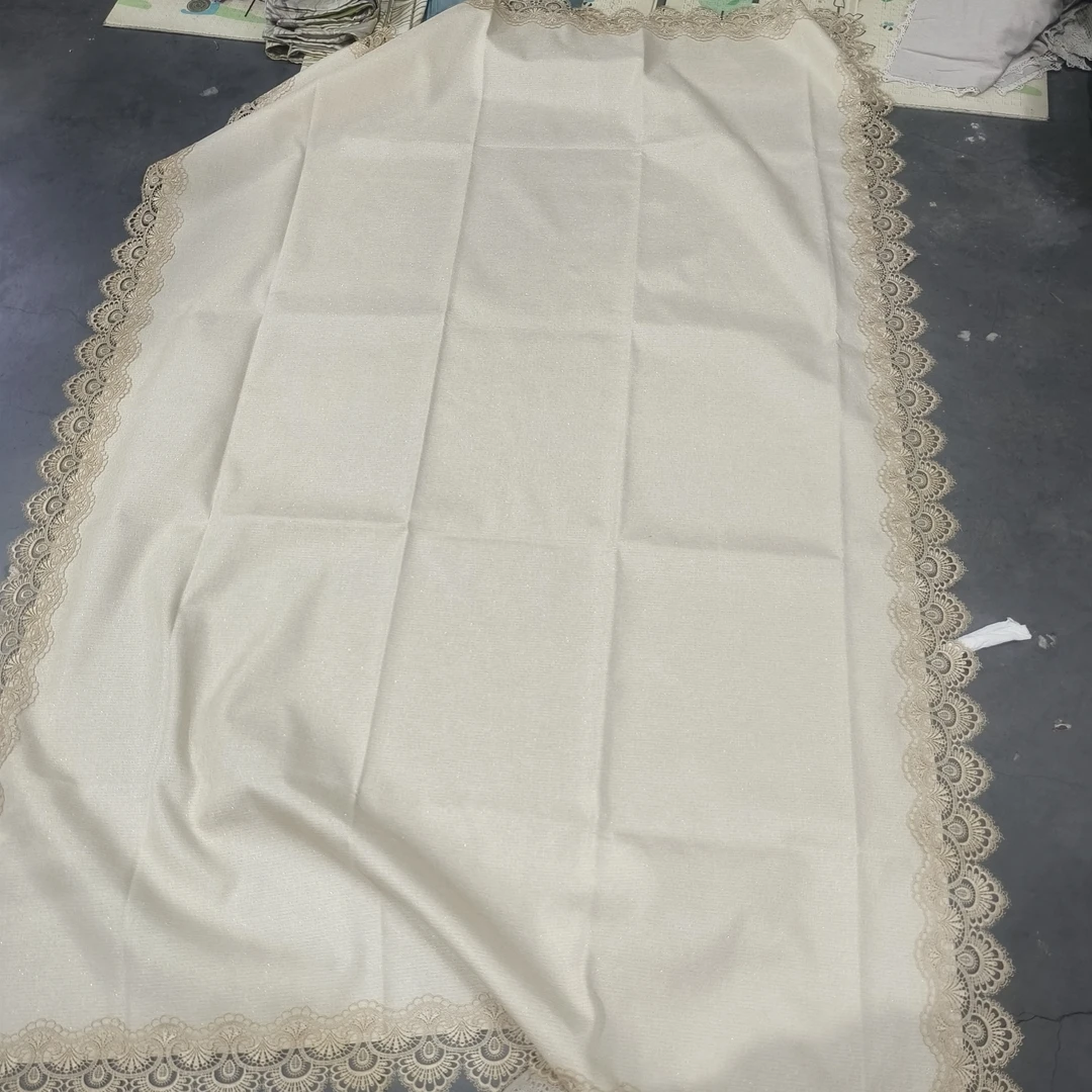 D318 香槟色蕾丝花边麻桌布1.5×2.2m