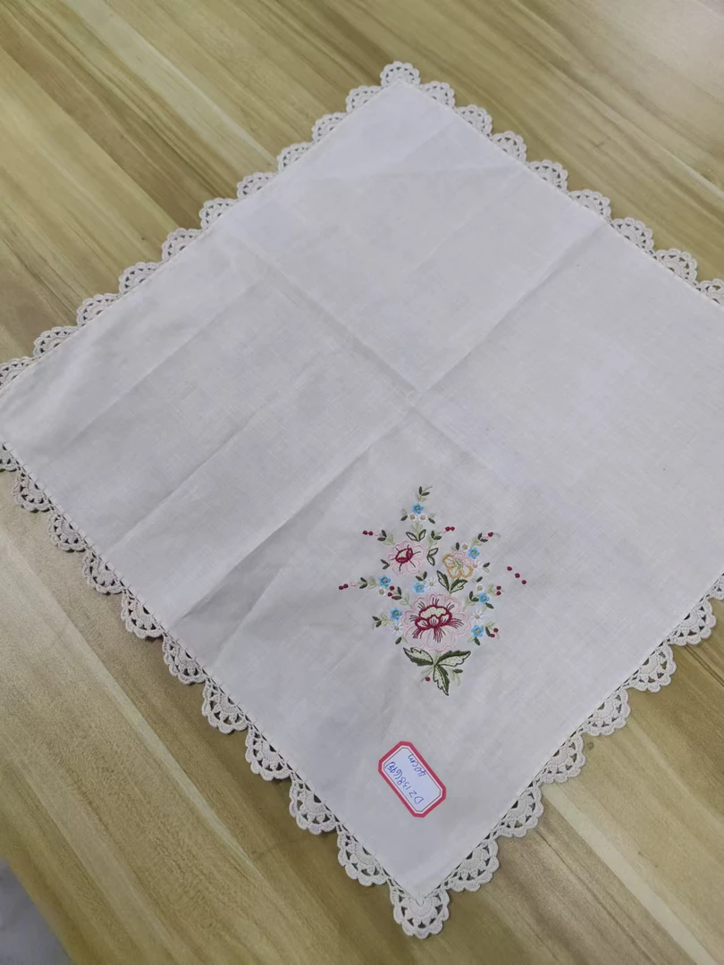 DZ138 潮绣原稿刺绣手帕 40cm