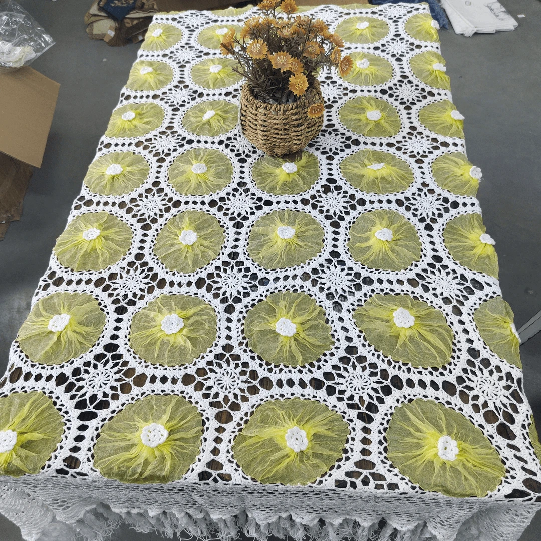 m203黄色泡泡纱拼钩针长桌布1.3*1.8m