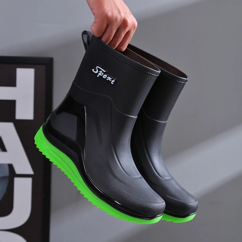 男款中筒一体防水防滑雨鞋时尚厚底保暖防水鞋厨房工地户外男胶鞋