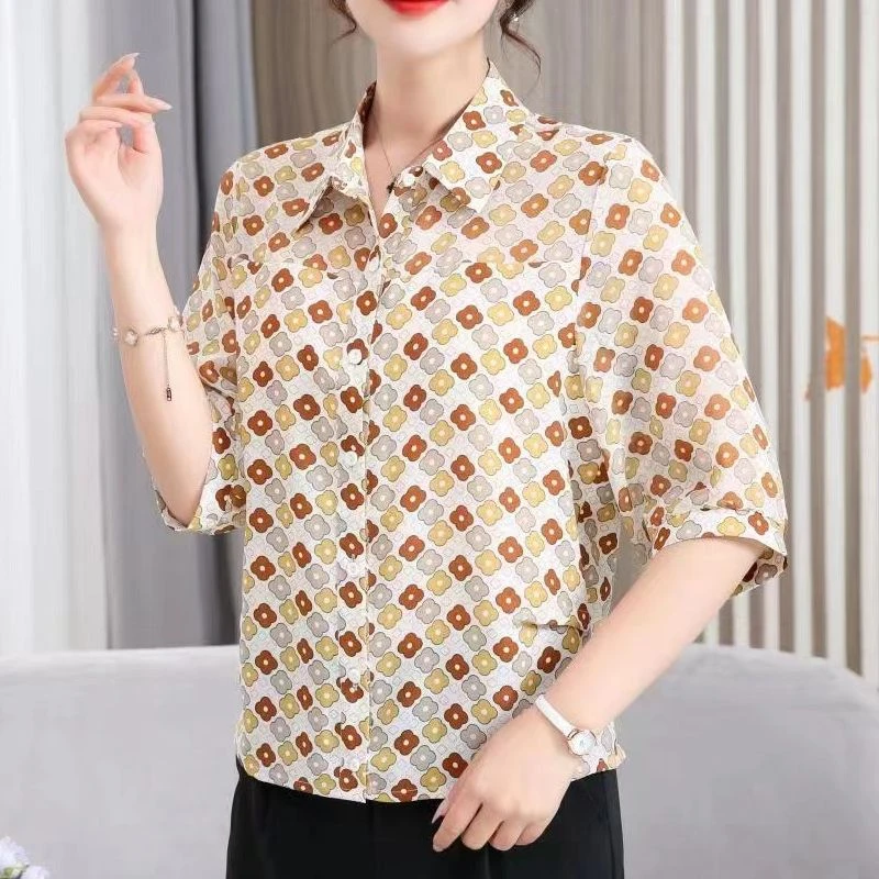 2-889-3新款舒适时尚印花小衫