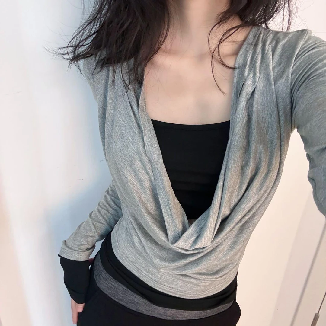 5846假两件荡领撞色长袖T恤