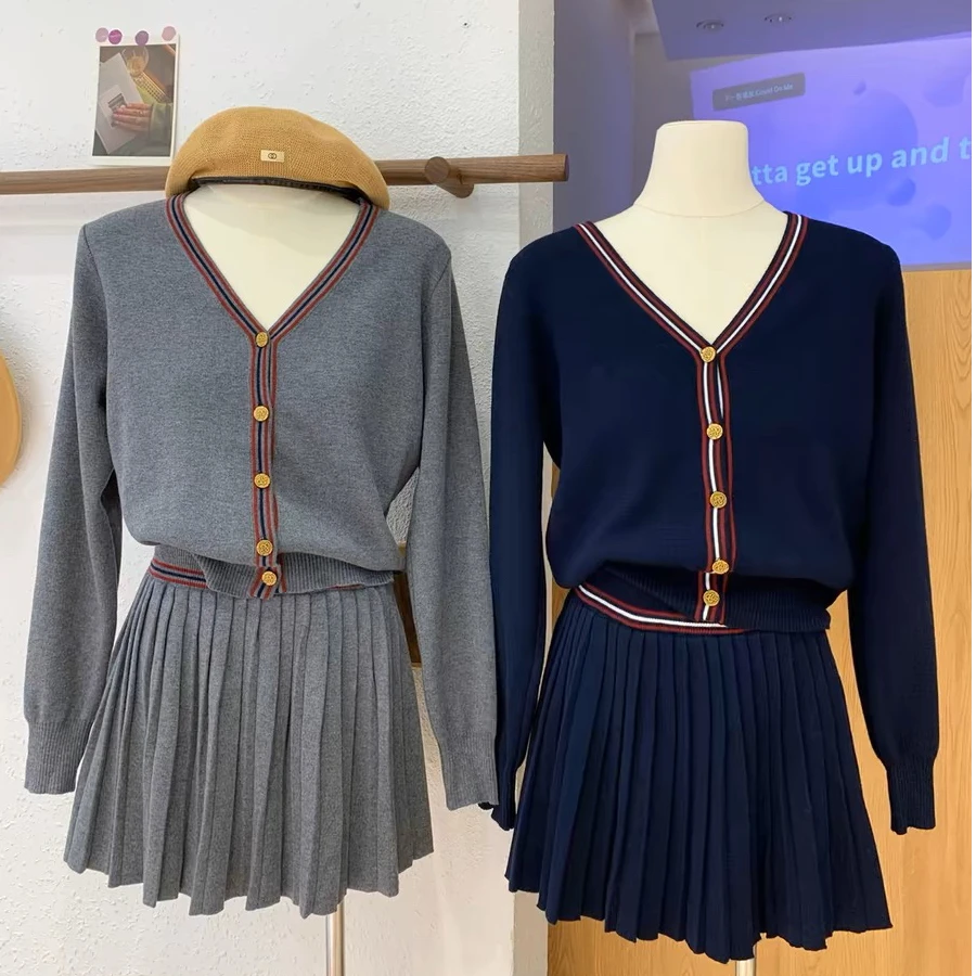 一整套学院风针织套装条纹v领上衣+百褶半身裙两件套女秋季配短裙