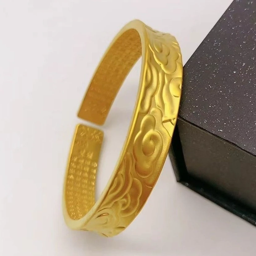 【开口宽面祥云手镯】