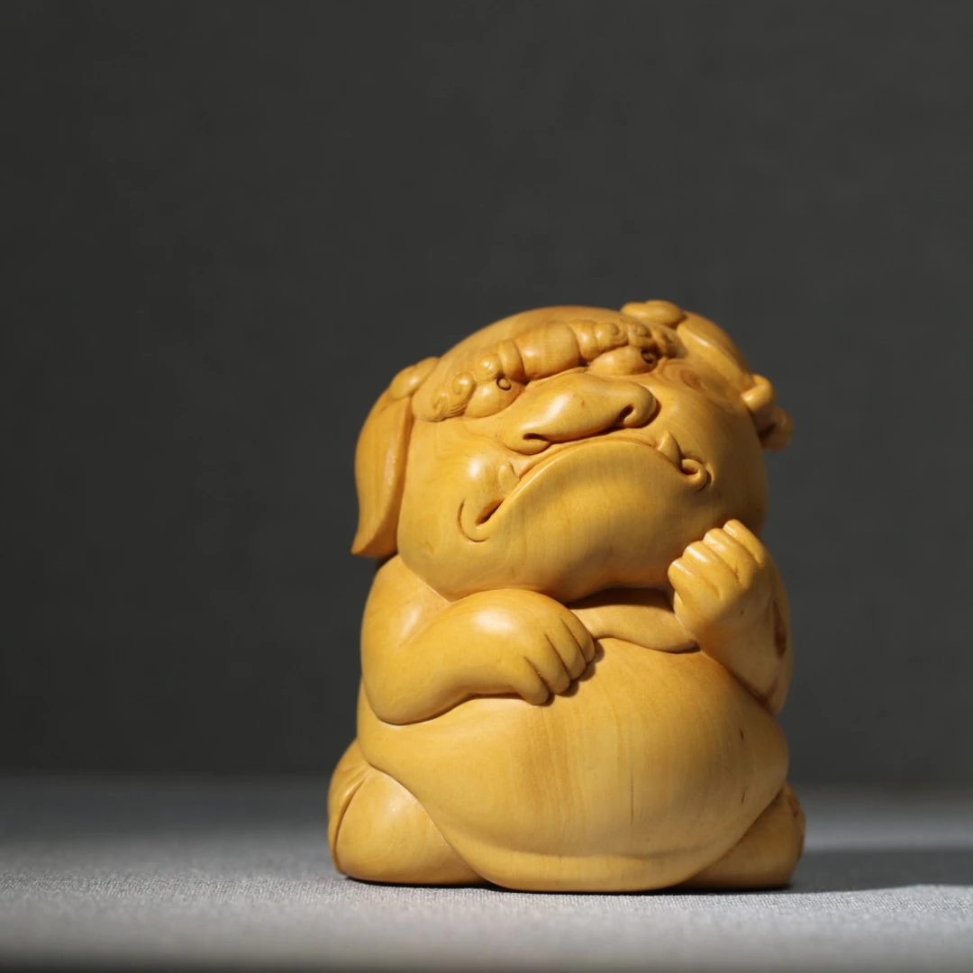 傻大妞狮子摆件黄杨木纯手工方颜原创文玩案头雅件送长辈老师