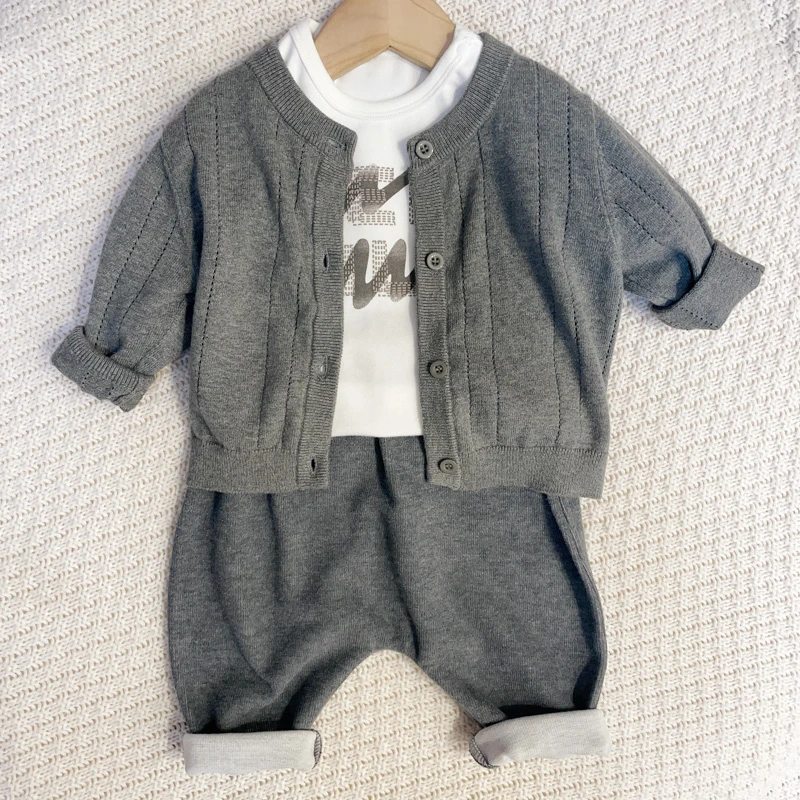 男童宝宝春装三件套2023新款1一2-3周岁半童装婴儿衣服外套潮