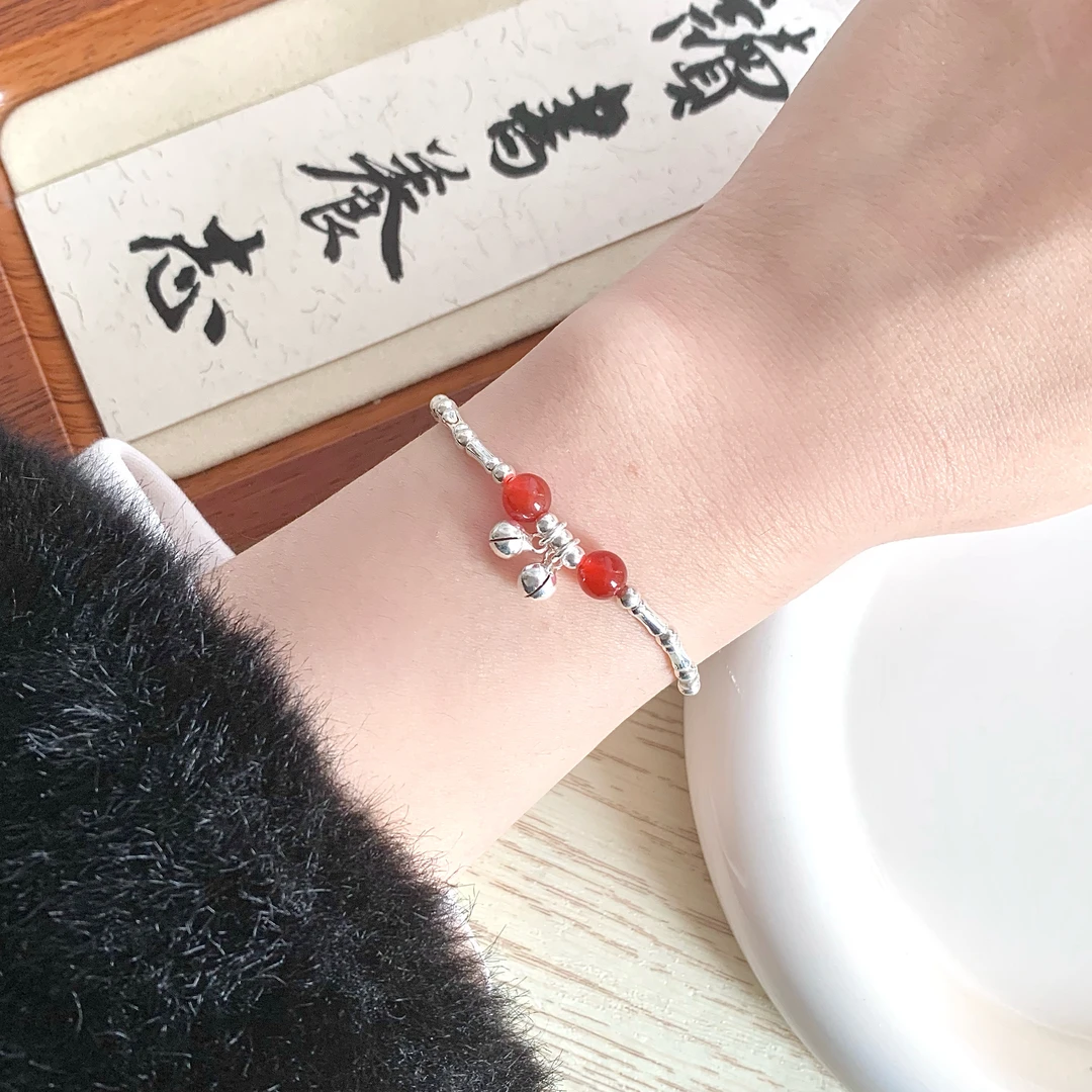 925银手链 竹节红色珠珠铃铛手串弹力绳款女生闺蜜新年款百搭气质