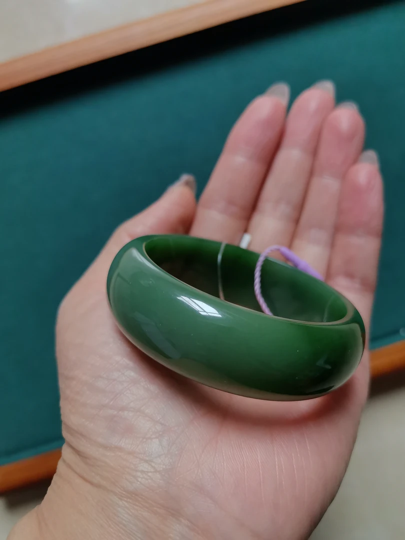 和田玉碧玉手镯精品