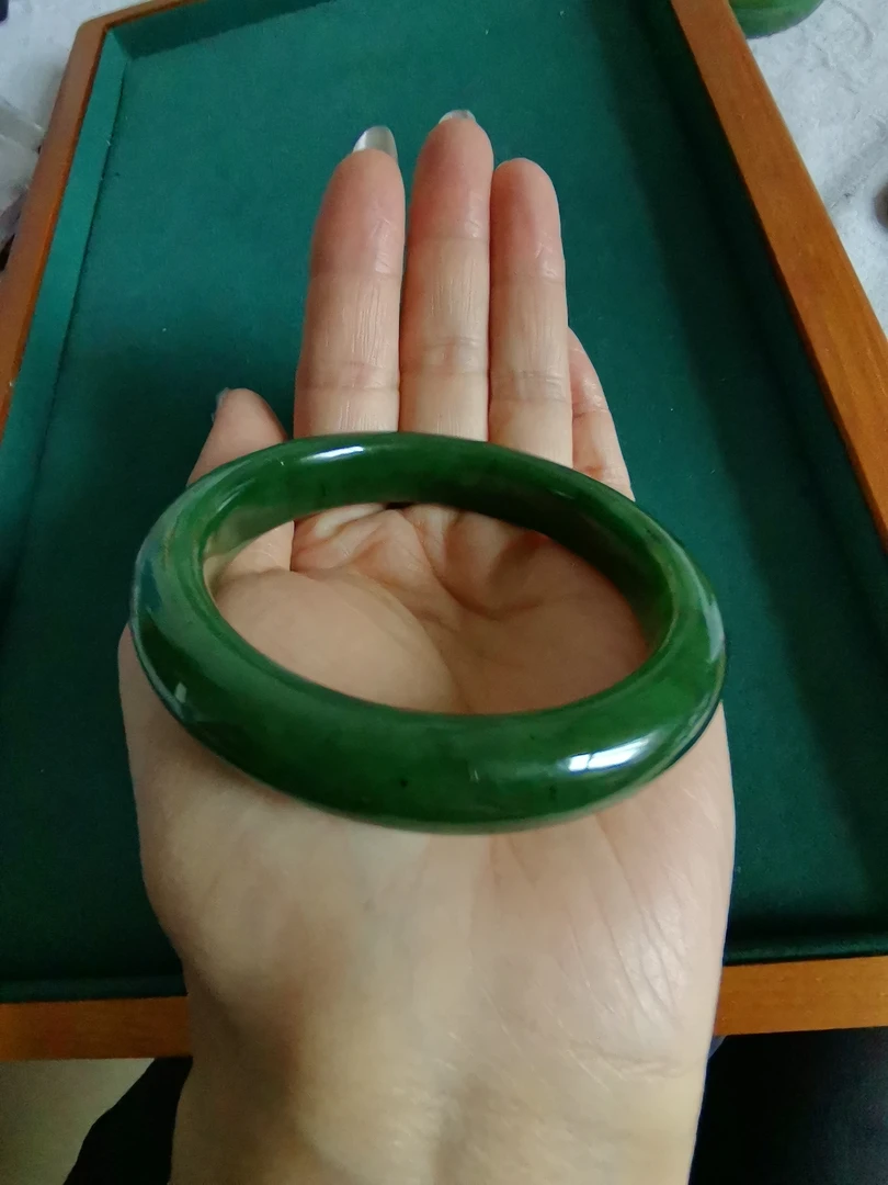 和田玉碧玉手镯精品