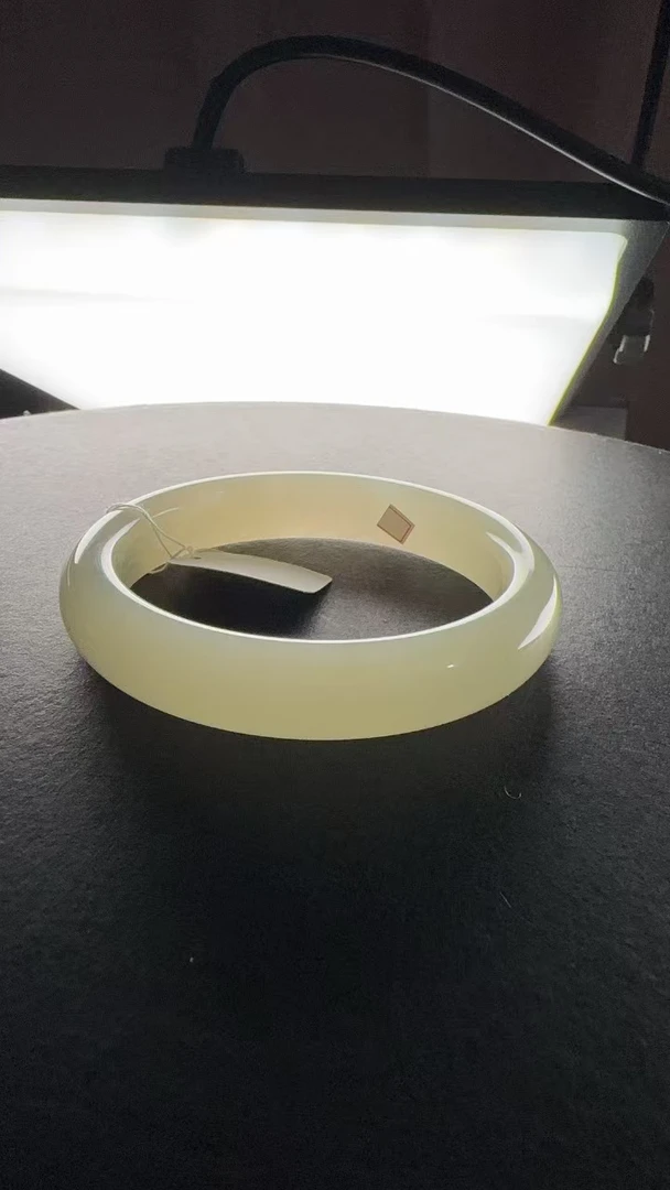 和田玉青海料手镯精品