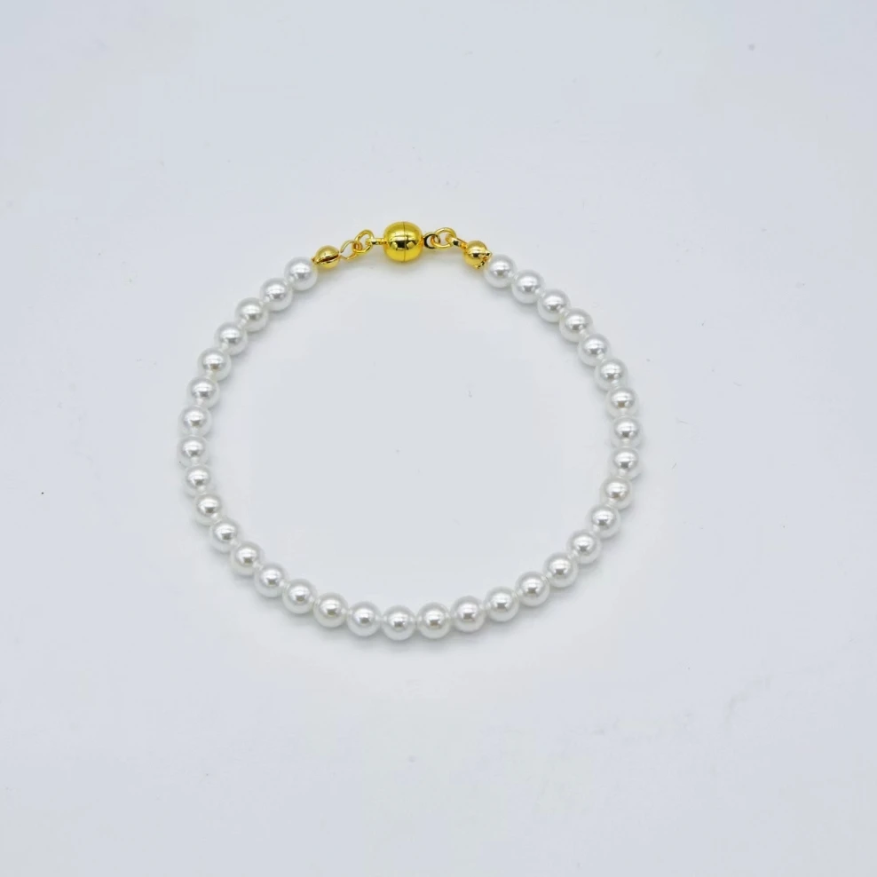 【呦呦】正圆5-6mm磁吸扣手链经典百搭 贝珠