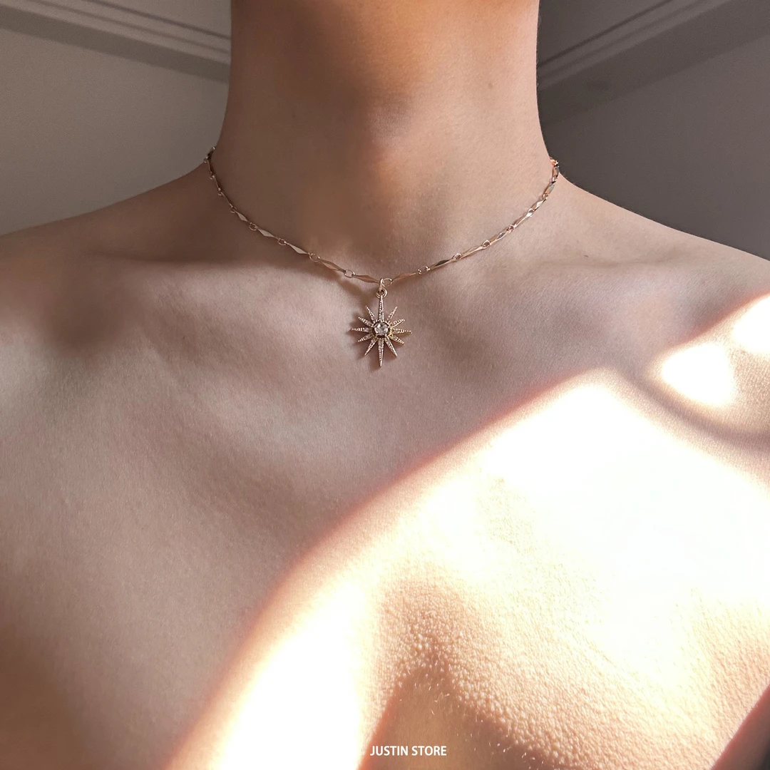 合金项链 金色菱形太阳花项链男轻奢高级感毛衣链复古美拉德配饰