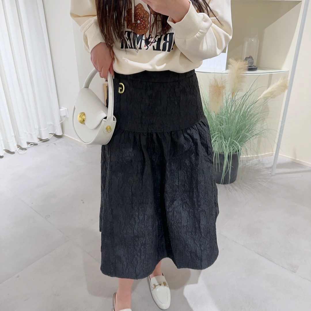 Lagogo/拉谷谷LAGOGO拉谷谷专柜新款遮肉显瘦黑色半身裙款