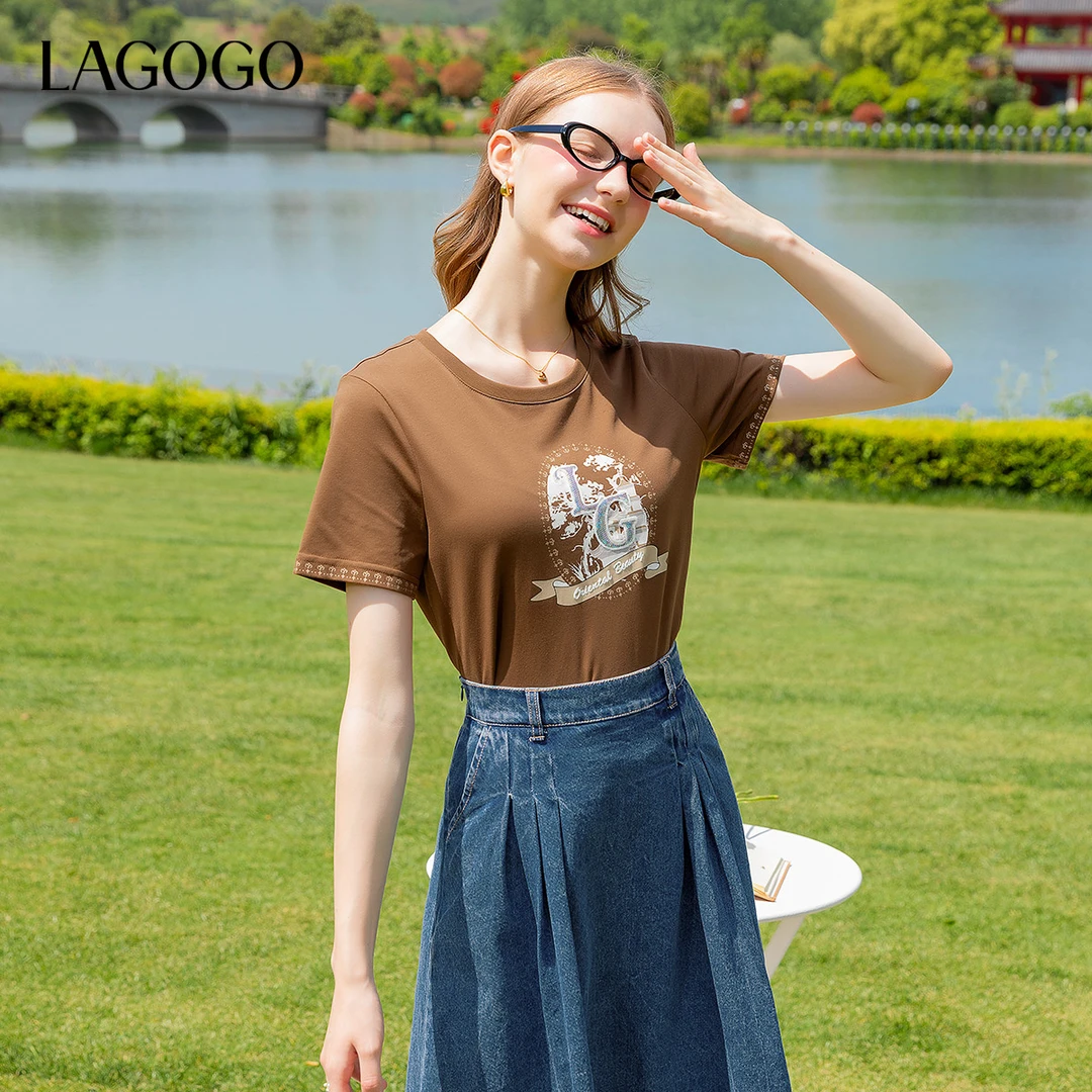 lagogo拉谷谷新款美拉德显白舒适字母亮片T恤女NATT315A04