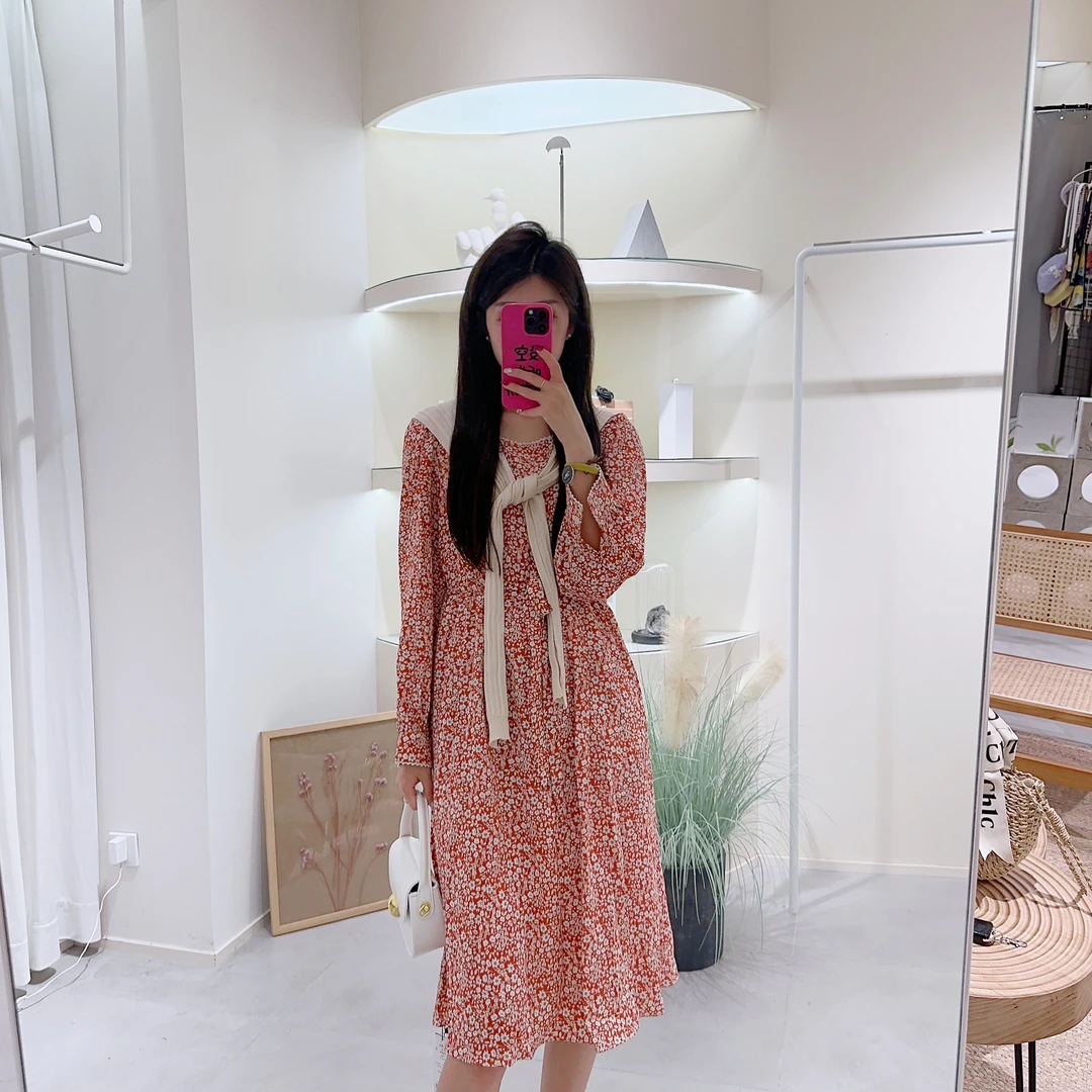 Lagogo/拉谷谷连衣裙碎花显瘦气质长裙时尚收腰秋冬连衣裙碎花a字