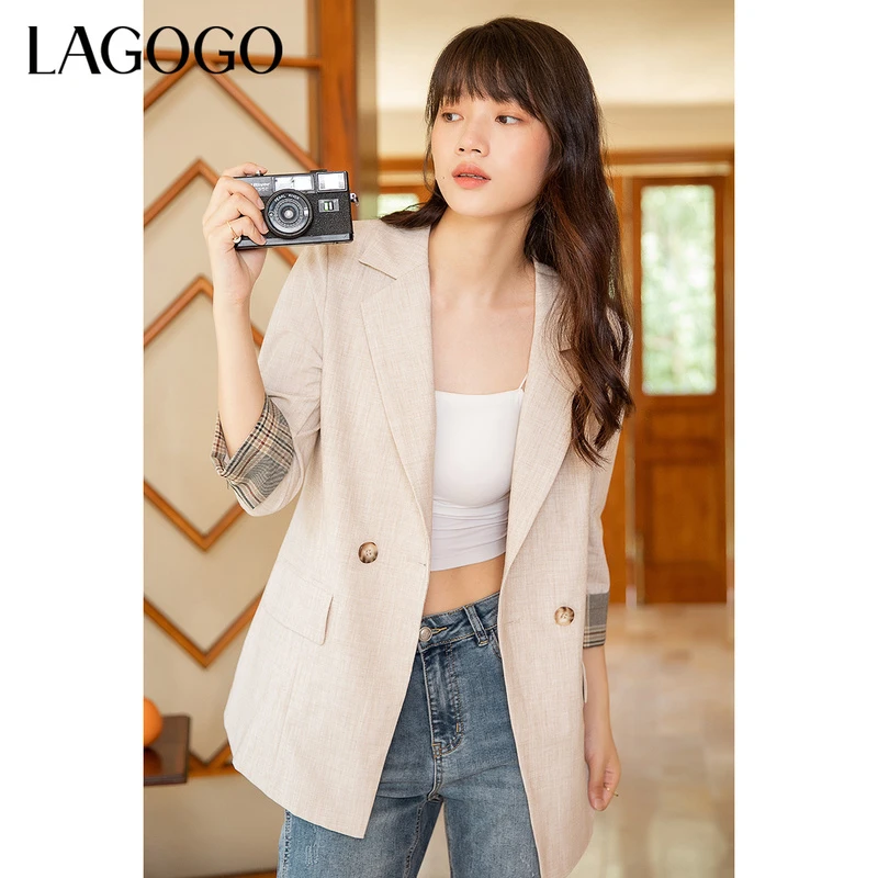 Lagogo新款双排扣翻盖口袋西装外套女LCWW338A47气质小个子