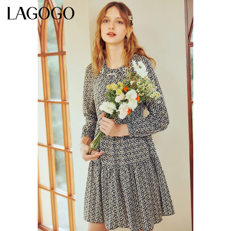Lagogo新款圆领蝴蝶结装饰碎花连衣裙女LCLL308A53女装显瘦